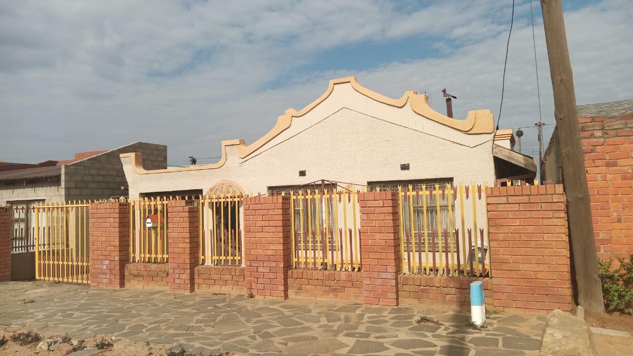 4 Bedroom Property for Sale in Rocklands Free State